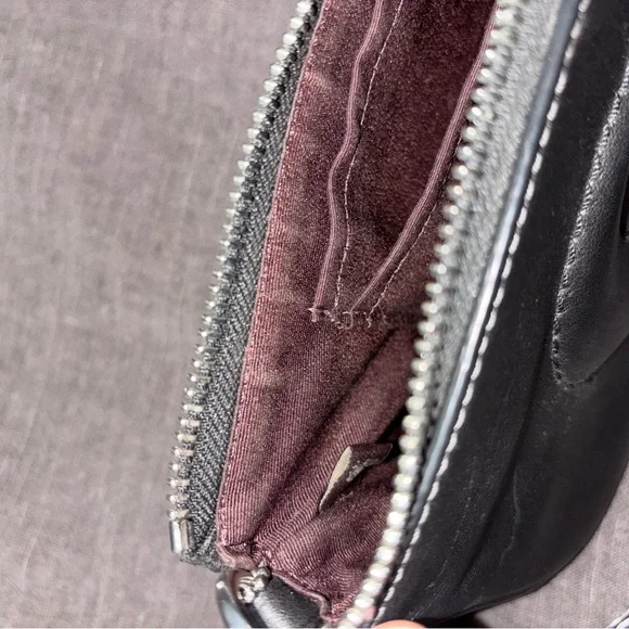 Coach Nolita 19 - Picture 4 of 5